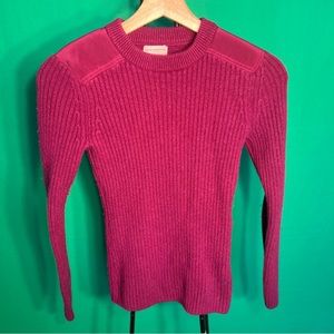 XS Club Monaco Cashmere Bordeaux Sweater w Silk Details on Shoulder Cute